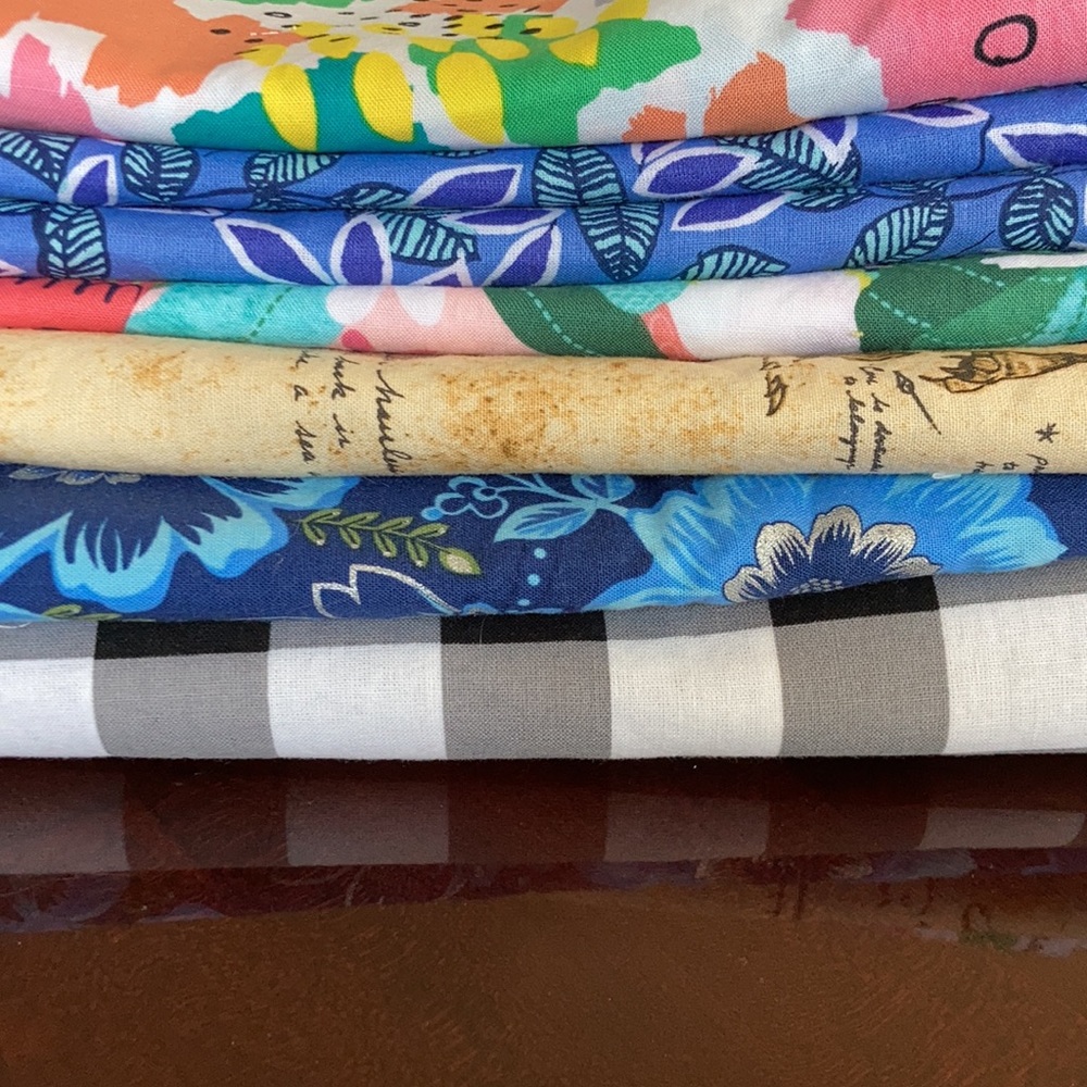 Cotton fabric bundle! Lot of 6 different prints, remnant, yardage